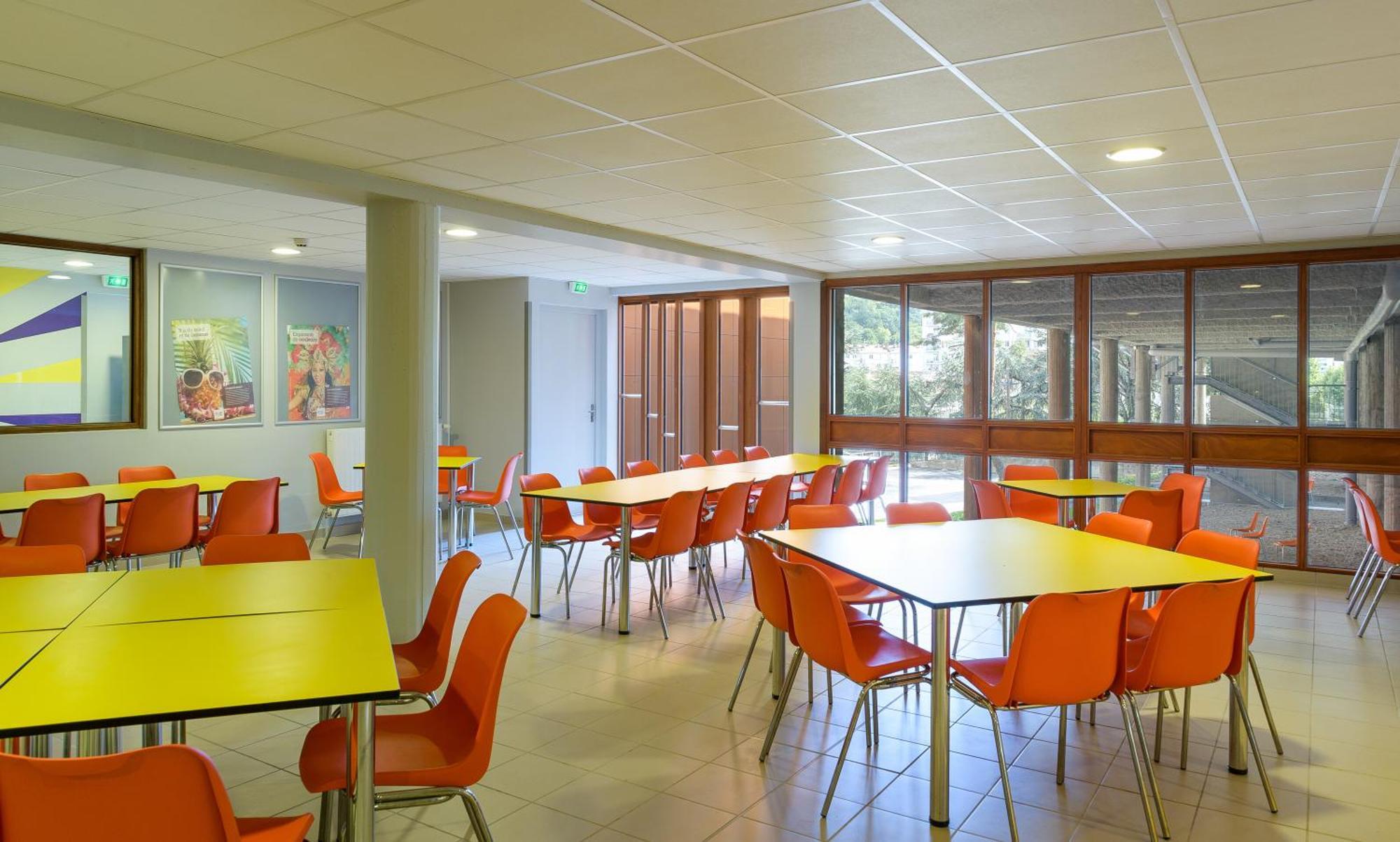 Centre International De Sejour Andre Wogenscky Vandrarhem Saint-Etienne  Exteriör bild